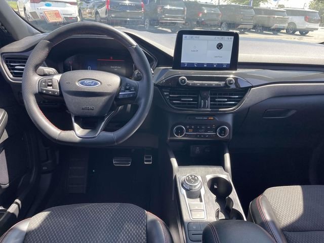 Used 2025 Black Metallic Ford ST-Line Select image 14