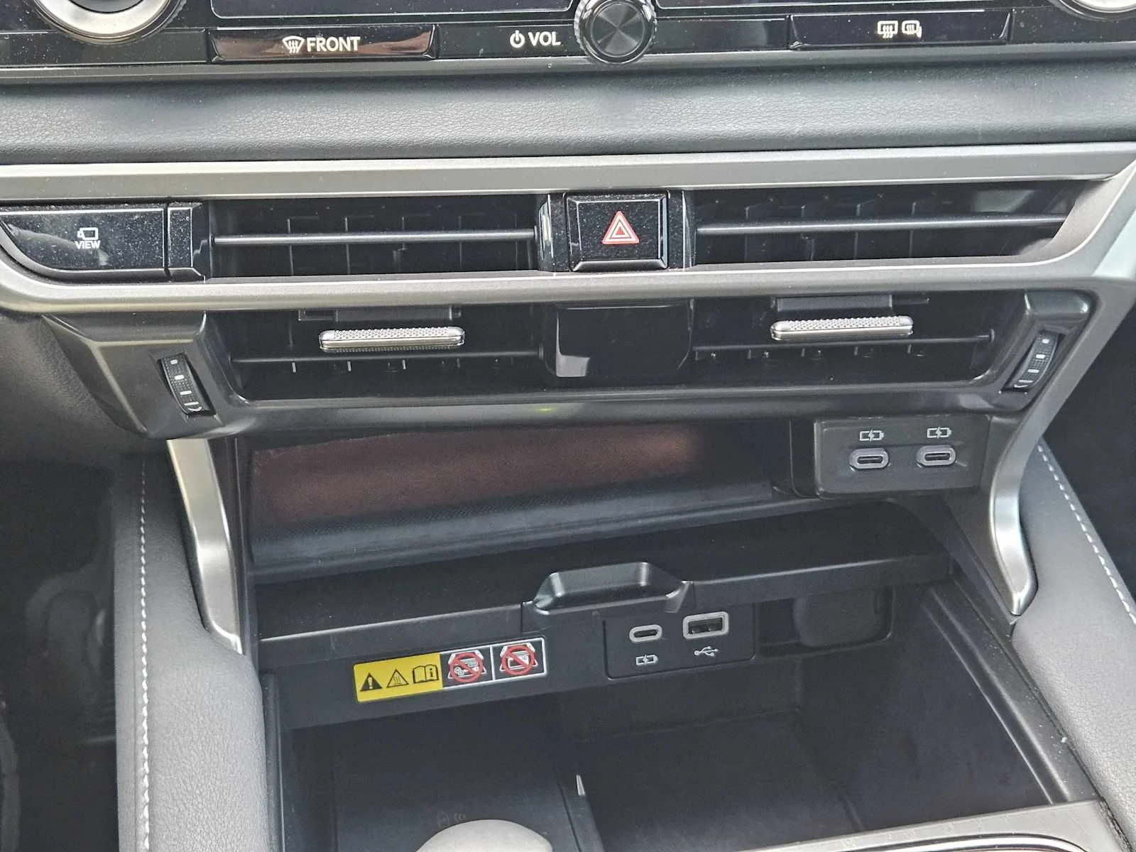 Certified Used 2025 IRIDIUM Lexus Premium Plus image 13