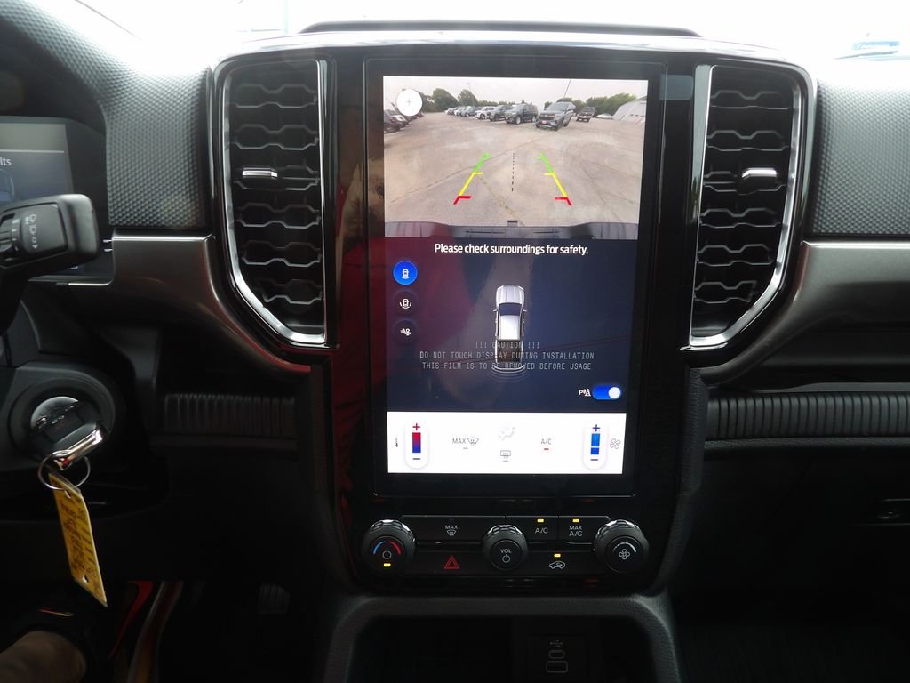 New 2026 Carbonized Gray Metallic Ford XLT image 23