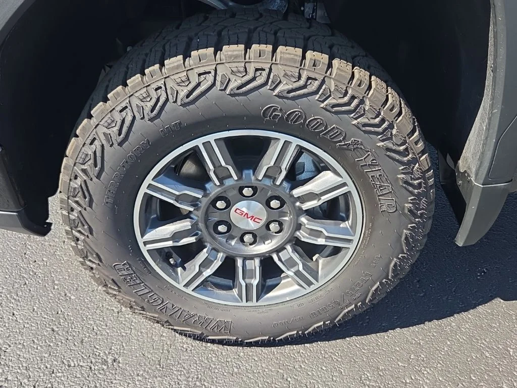 Used 2026 Black GMC AT4 image 9