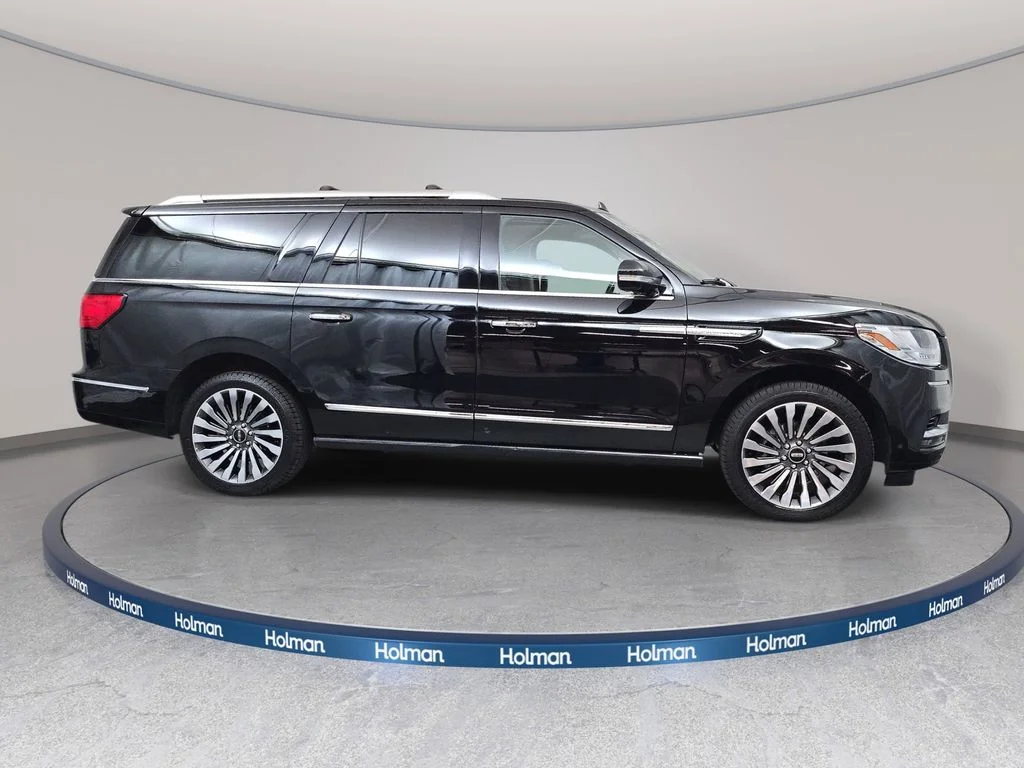 Used 2018 Velvet Lincoln Reserve image 4