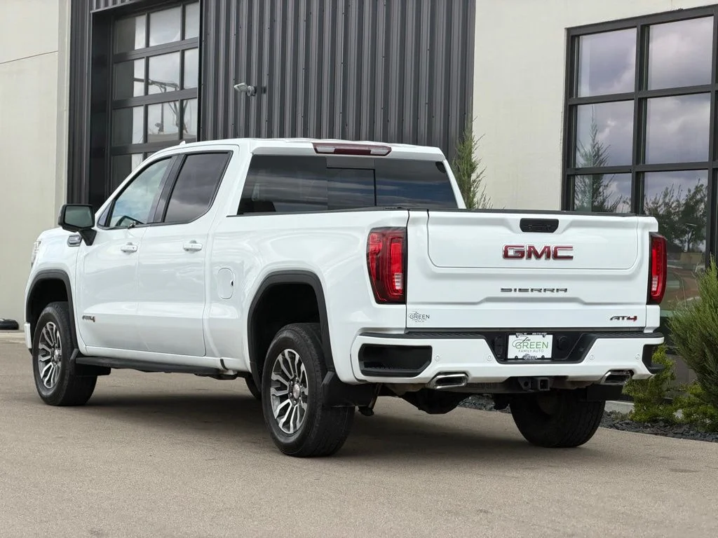 Used 2021 White GMC AT4 image 3