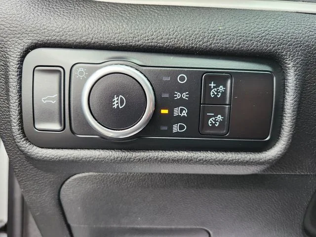 Used 2024 White Ford XLT image 33