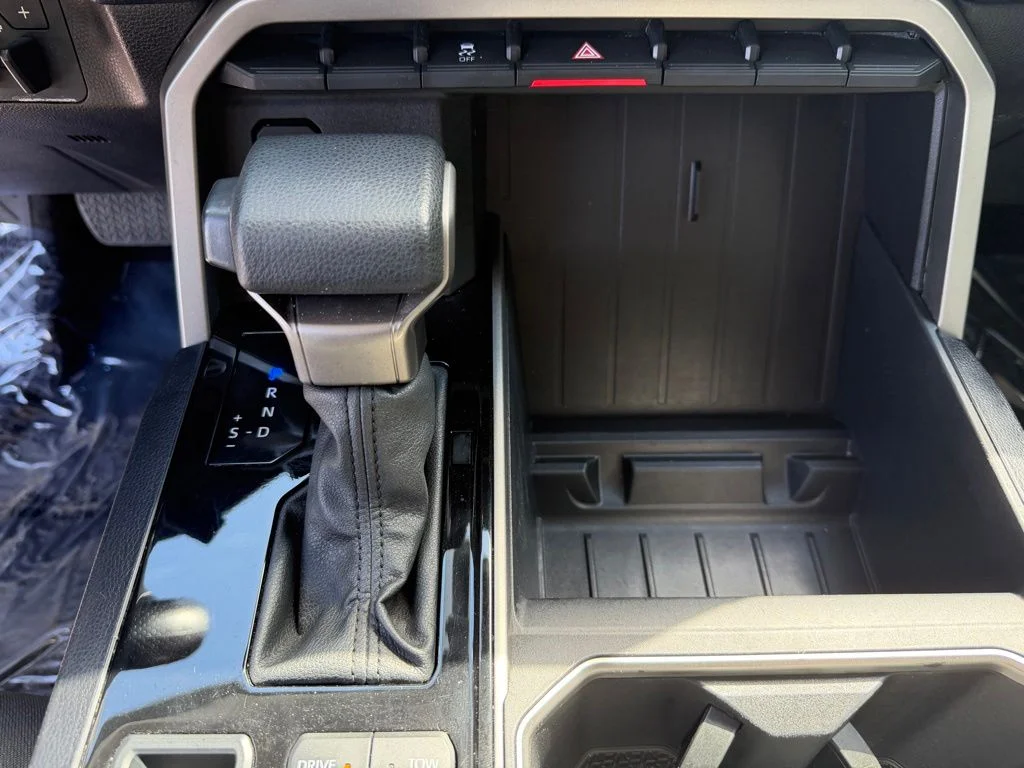 2024 Toyota Tundra SR5 - Photo 22