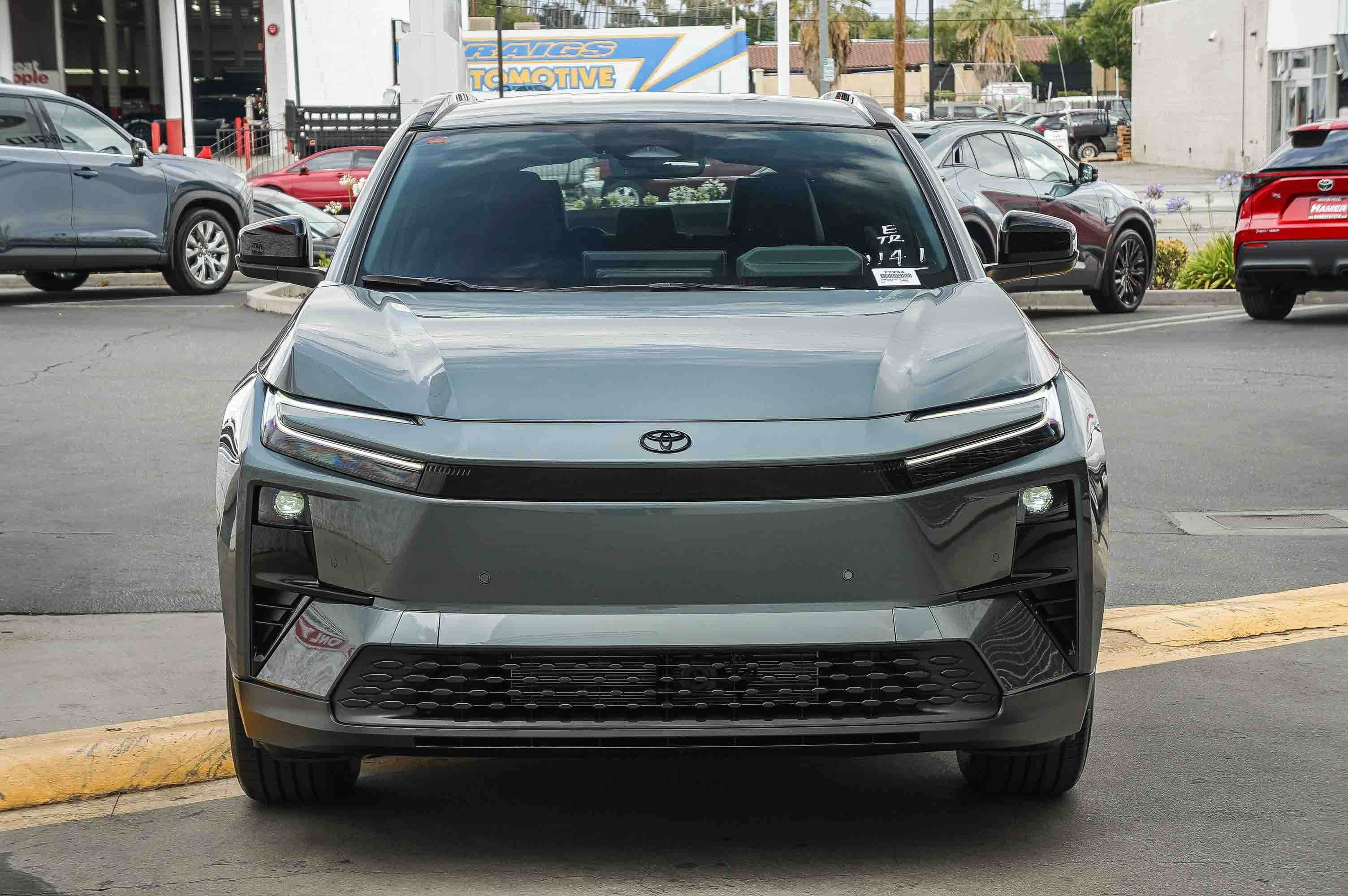 New 2026 Overcast Toyota SE image 2
