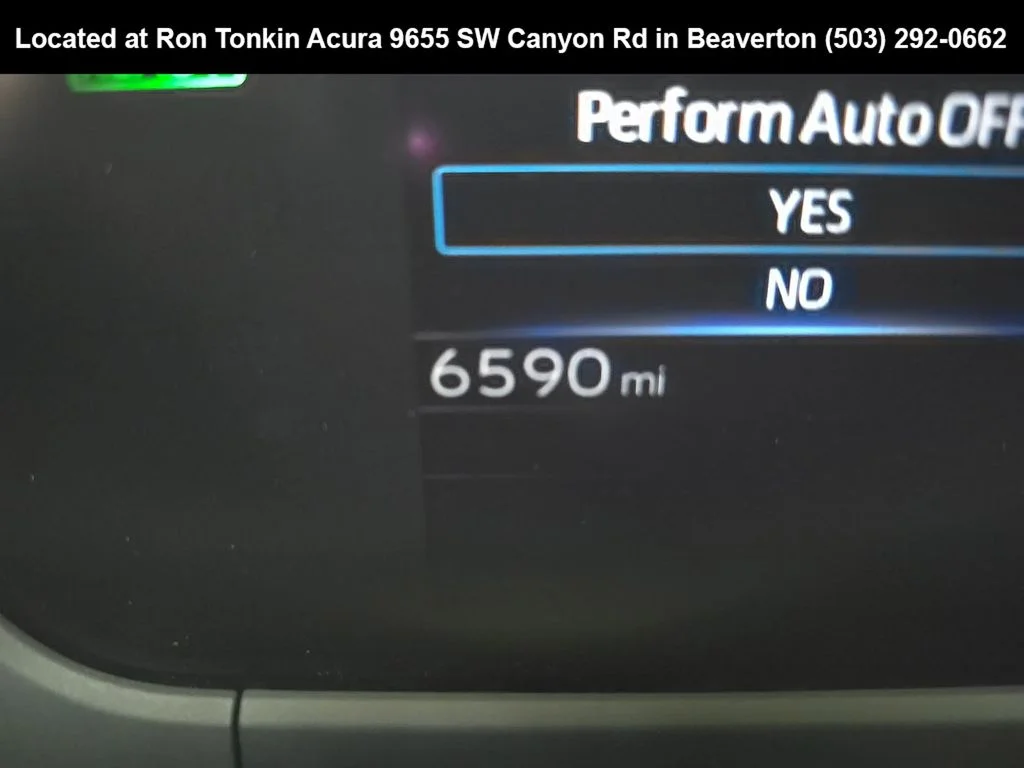 Used 2023 Wind Chill Pearl w/Black Roof Toyota Limited image 10