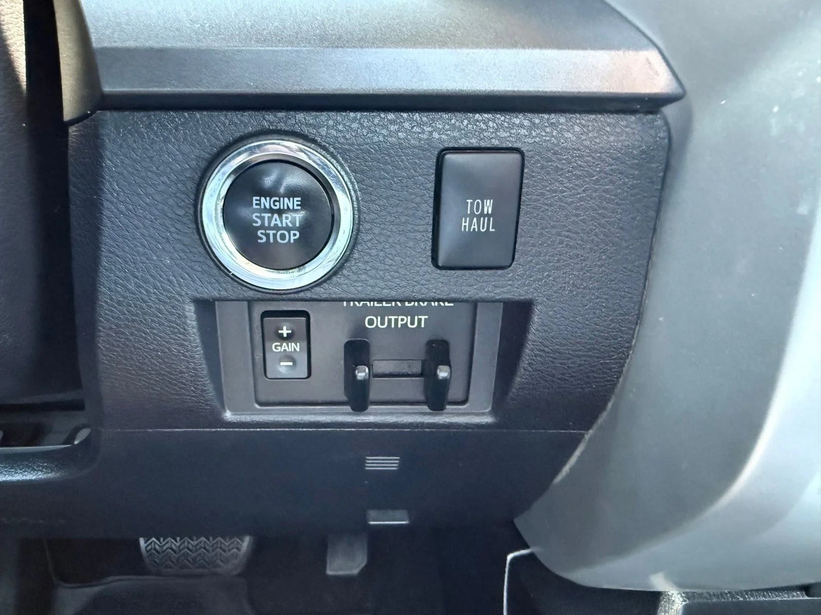 2021 Toyota Tundra SR5 - Photo 21