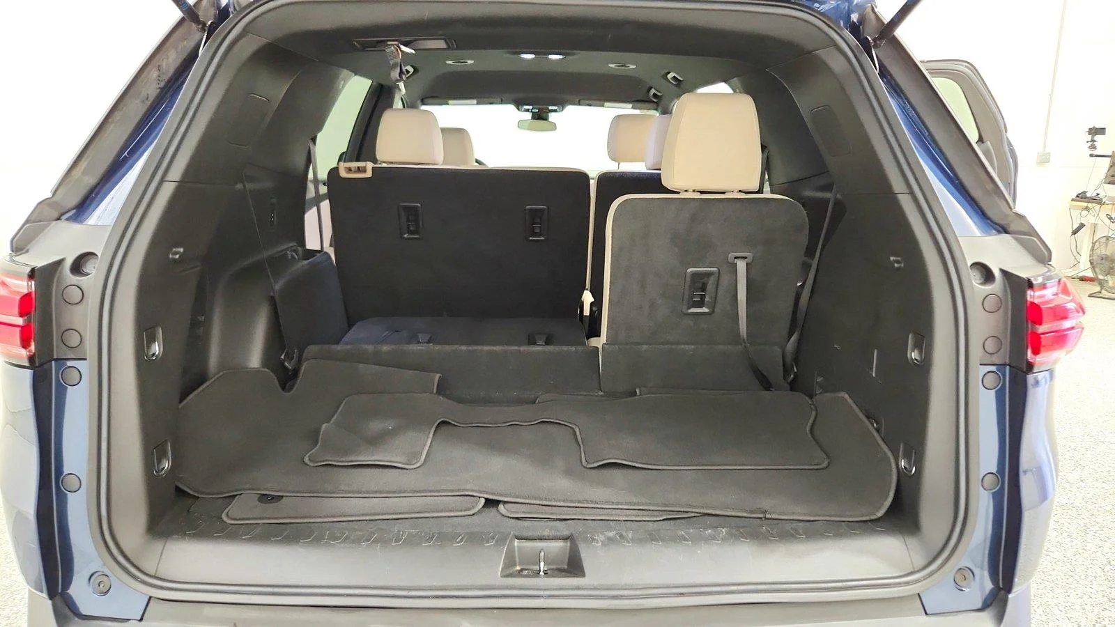 Used 2023 NORTHSKY BLUE METALLIC Chevrolet LS image 37