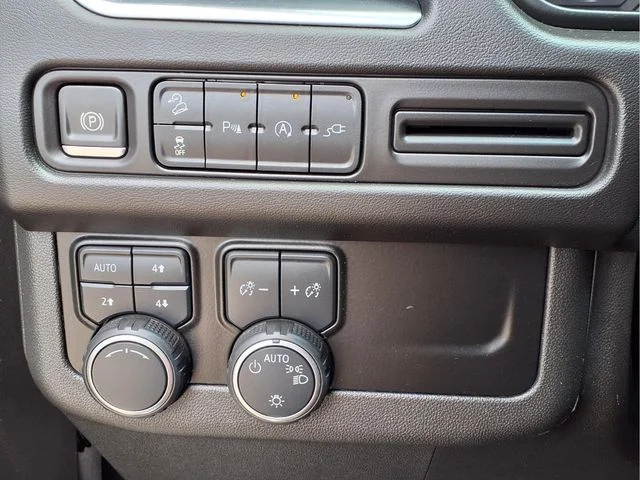 2021 Chevrolet Tahoe Z71 - Photo 25