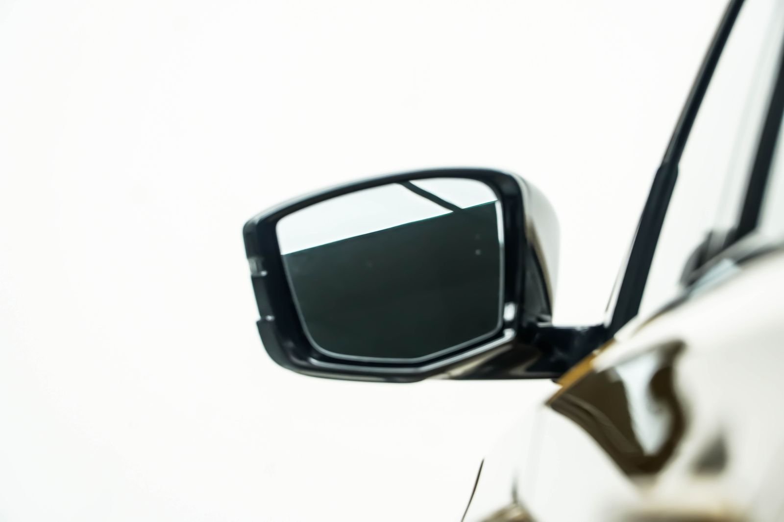Used 2022 Gold Acura Type S image 15