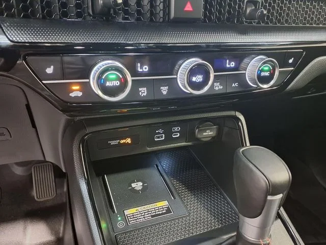 2025 Honda CR-V Sport Touring - Photo 13