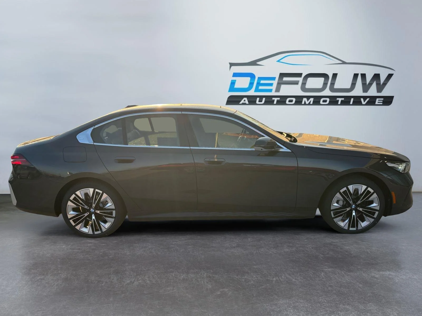 2026 BMW 5 Series 530i - Photo 12