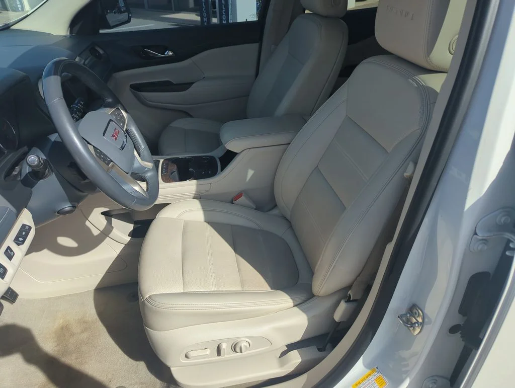 Used 2021 White GMC Denali image 12