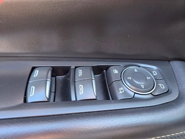 Used 2025 Gray Chevrolet Premier image 37