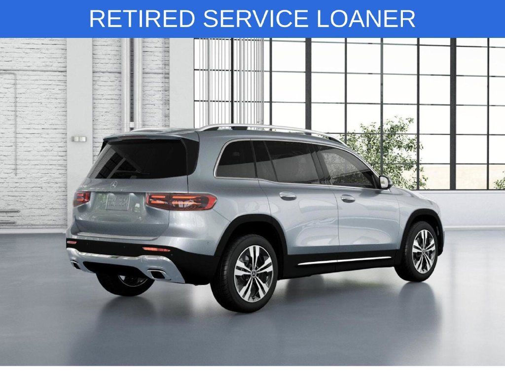Used 2026 Silver Mercedes-Benz GLB 250 image 21