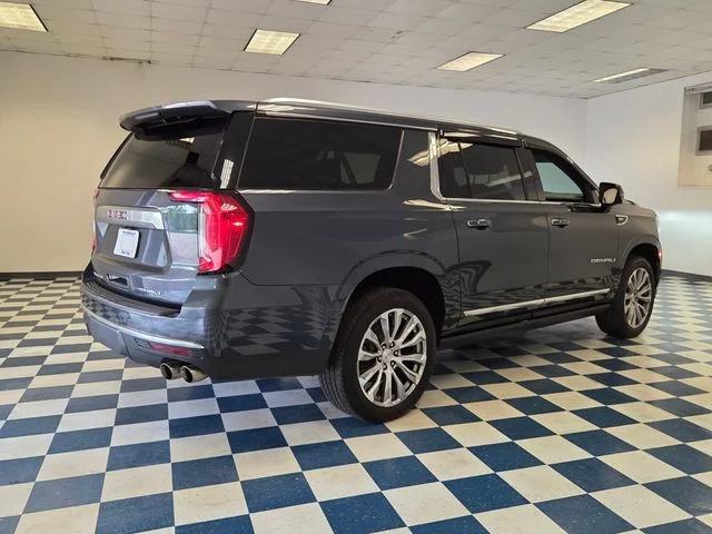 Used 2021 Blue GMC Denali image 8