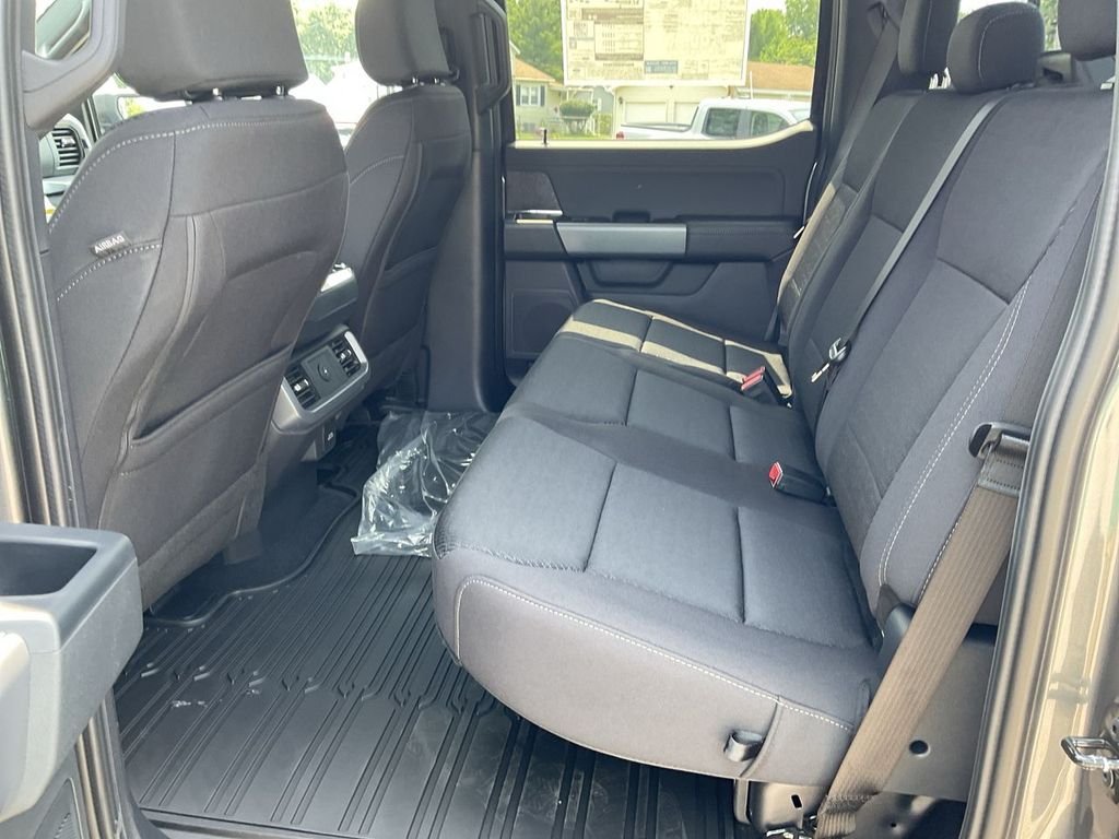 New 2026 Gray Ford XLT image 22