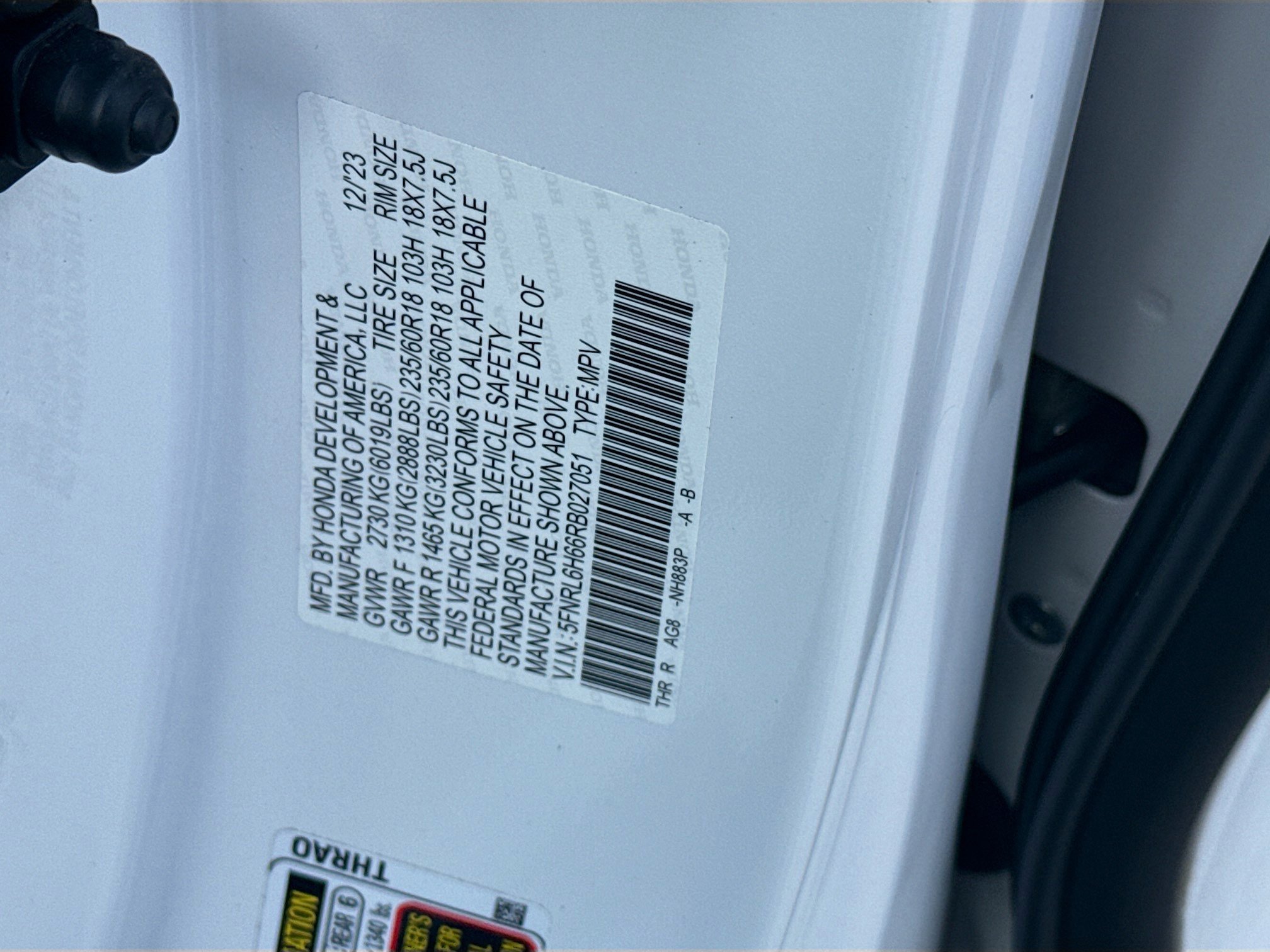 Certified Used 2024 Platinum White Pearl Honda EX-L image 35