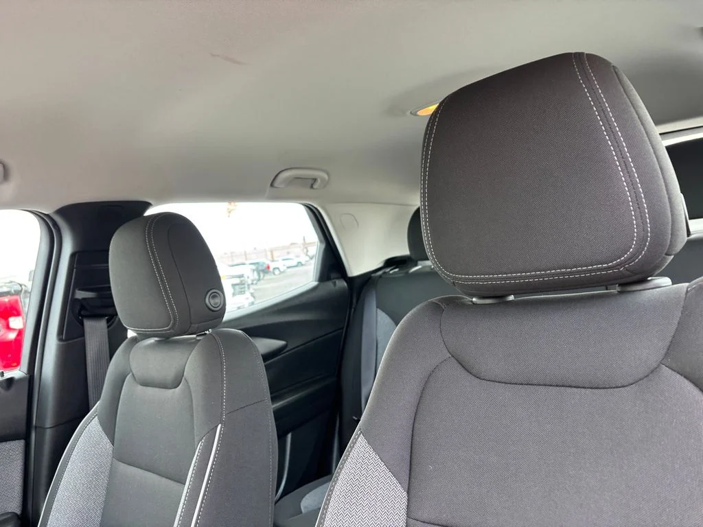 Used 2025 Gray Chevrolet LS image 11