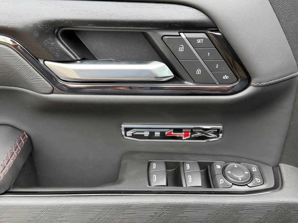 New 2026 Onyx Black GMC AT4X image 19