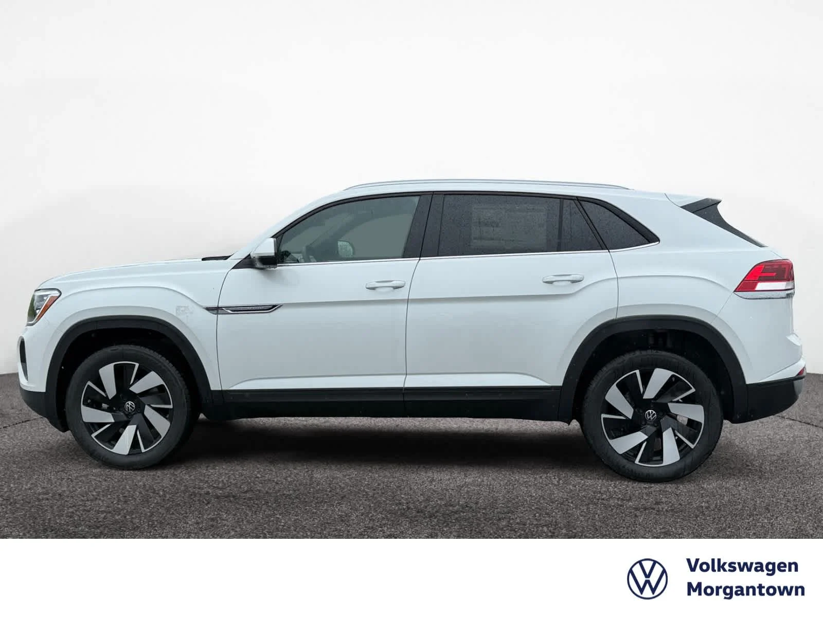 2026 Volkswagen Atlas Cross Sport SE w/Tech - Photo 8
