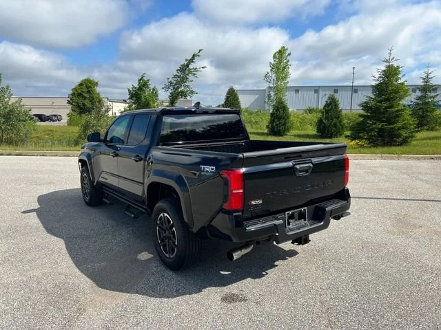 2026 Toyota Tacoma TRD Sport - Photo 7