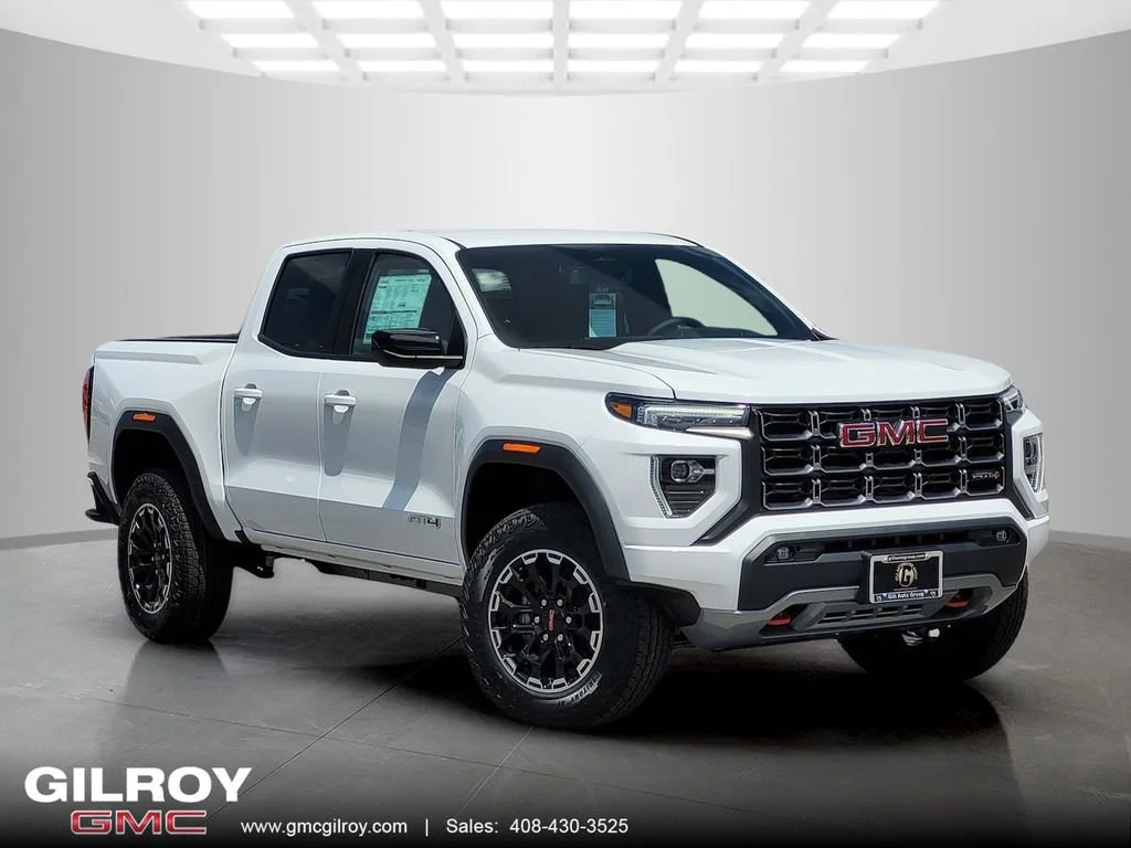 2026 GMC Canyon 4WD AT4 Crew Cab Short Box's photo