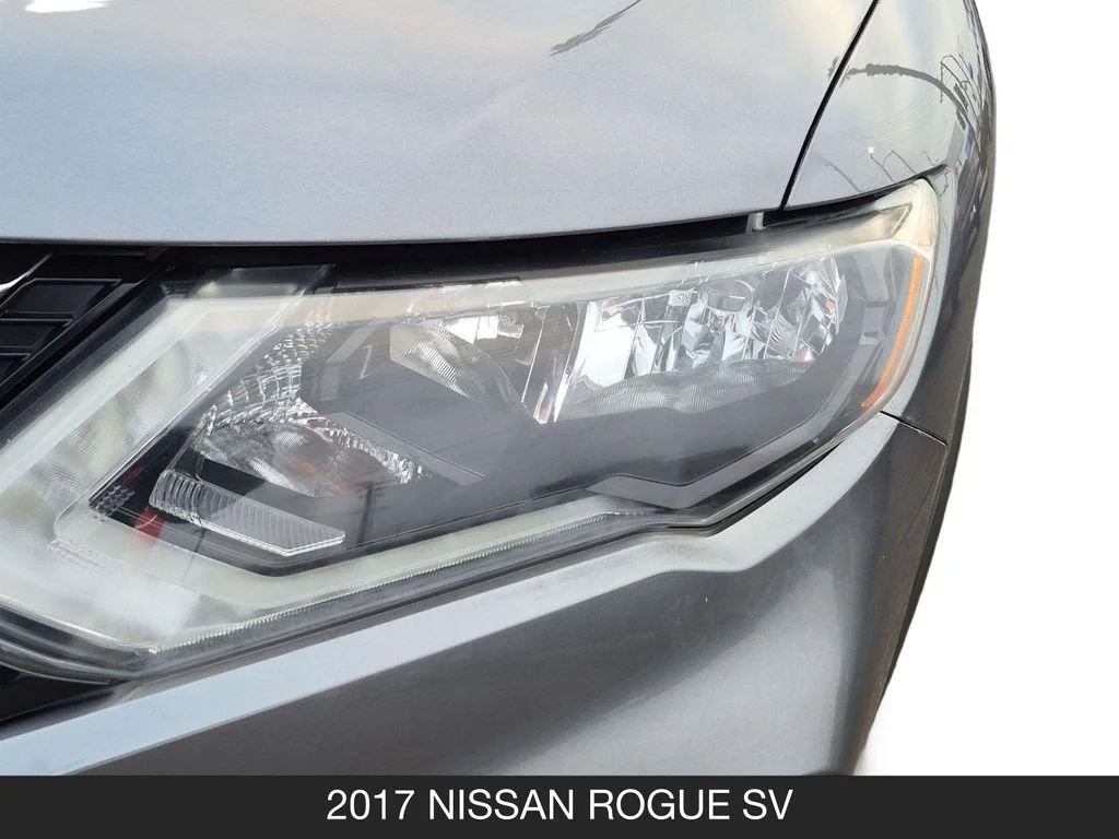 Used 2017 Gray Nissan SV image 10