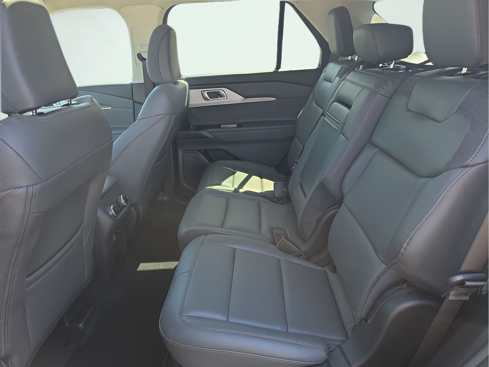 New 2026 Agate Black Metallic Ford Active image 16
