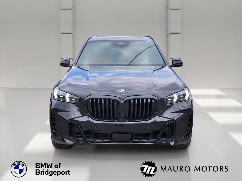 Used 2024 Black BMW xDrive40i image 9