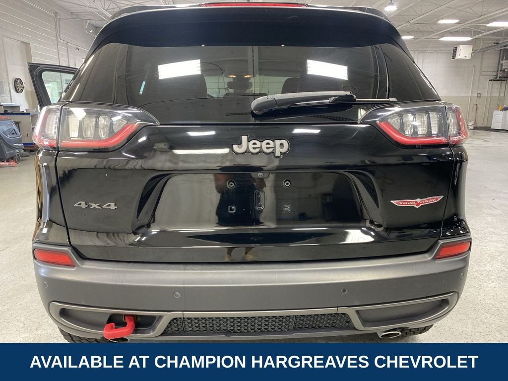 Used 2021 Diamond Black Jeep Trailhawk image 40
