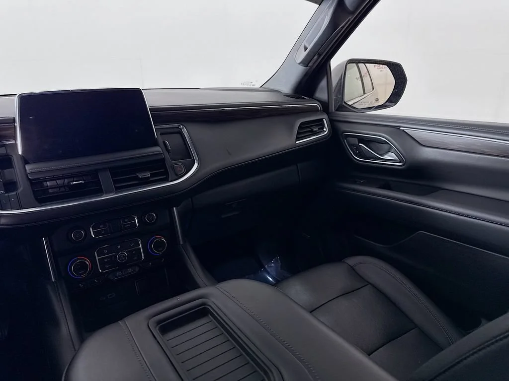 Used 2022 Black Chevrolet LT image 25