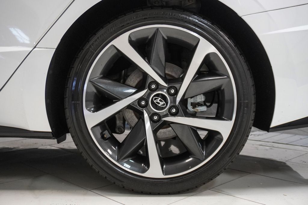 Used 2021 Gray Hyundai SEL Plus image 39