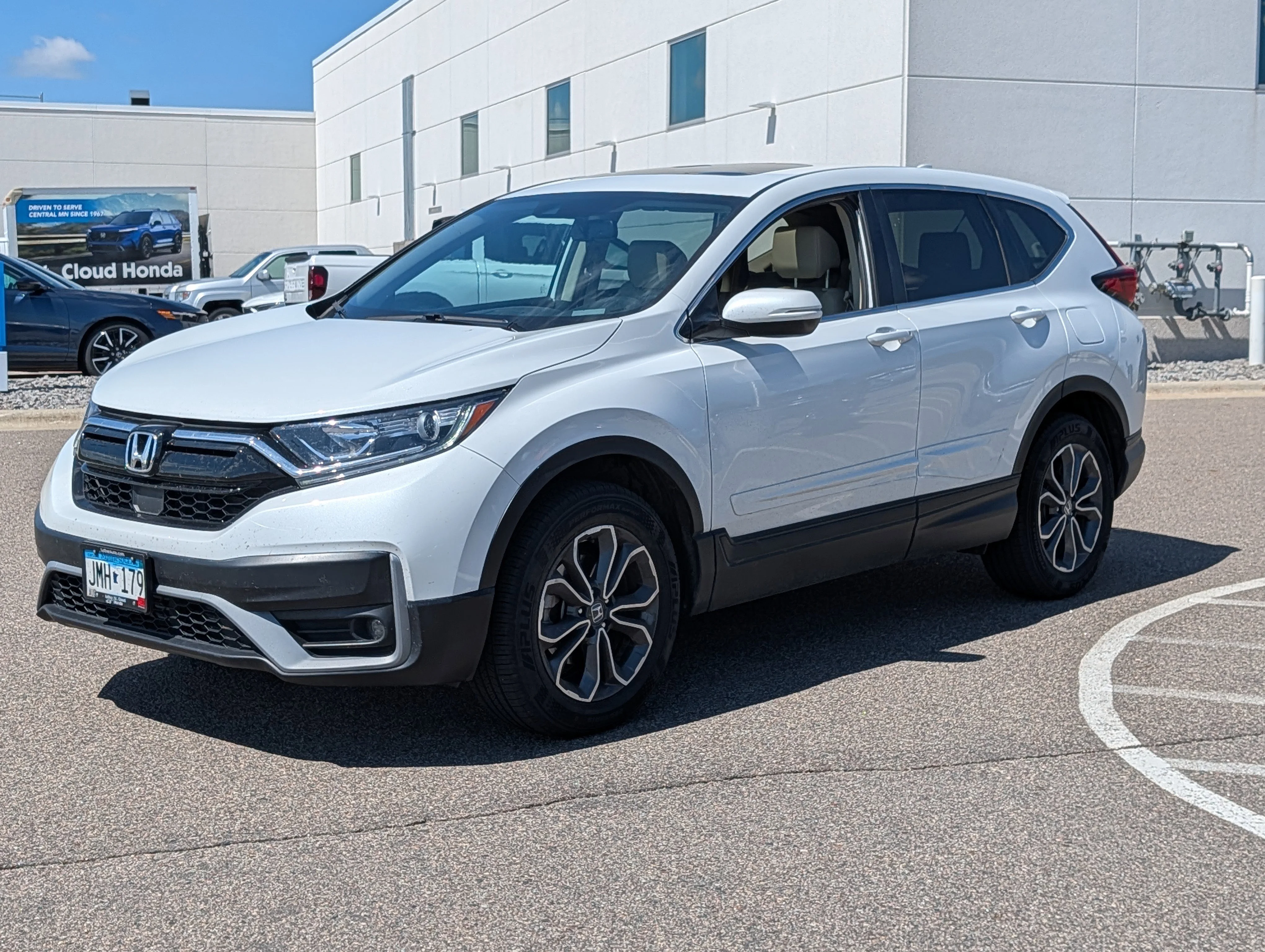 Used 2022 Honda CR-V EX-L with VIN 2HKRW2H81NH664670 for sale in Waite Park, Minnesota