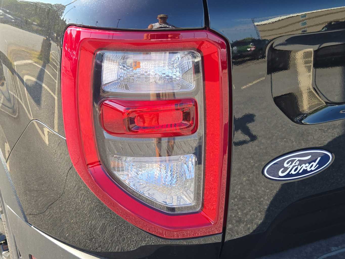 New 2026 Shadow Black Ford Outer Banks® image 16