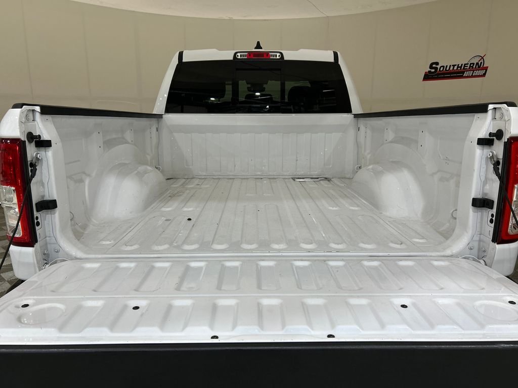 Used 2023 White Ram Big Horn/Lone Star image 5
