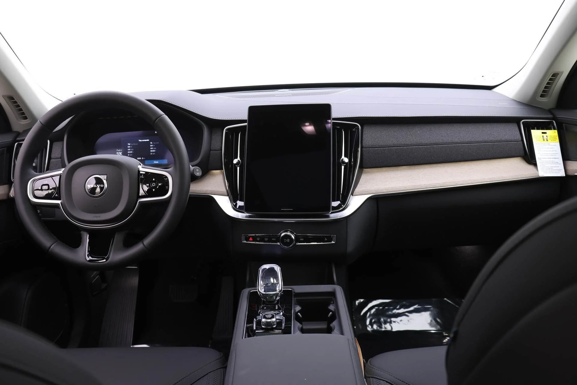 New 2026 Black Volvo B6 Plus 7-Seater image 8