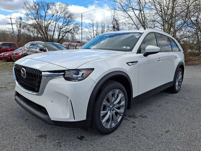 New 2026 White Mazda 3.3 Turbo Preferred image 2