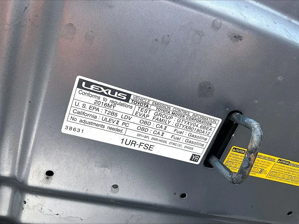 Used 2016 Gray Lexus 460 image 32