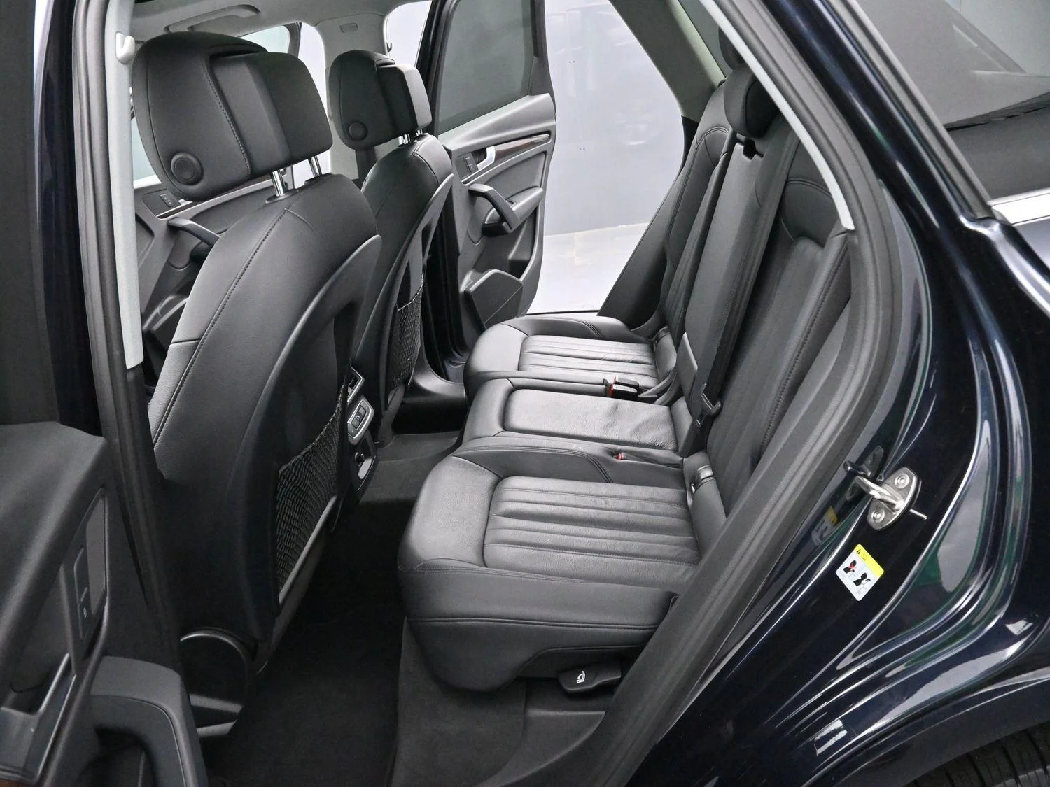 Used 2018 Moonlight Blue Metallic Audi Tech Premium Plus image 30