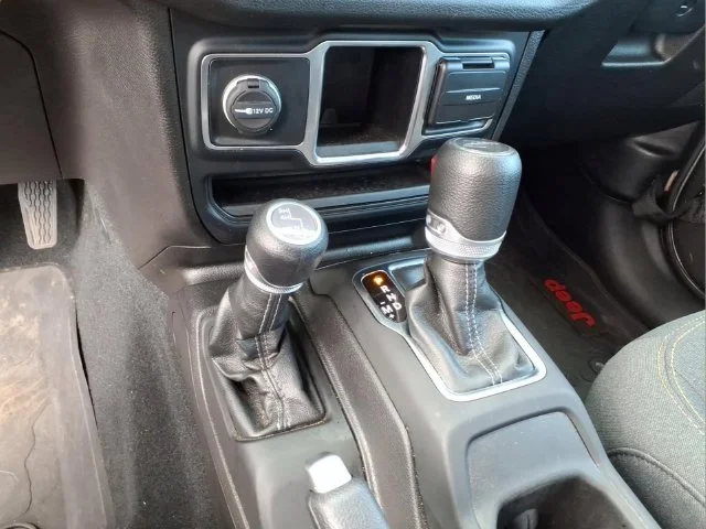 Used 2024 Gray Jeep Sport image 21
