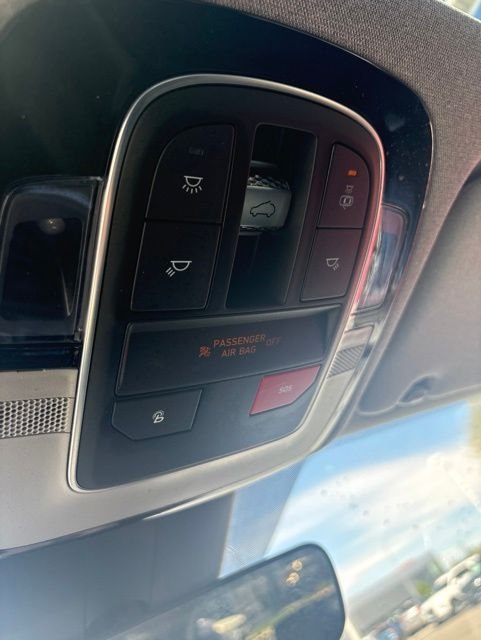 2023 Hyundai Santa Fe Limited HEV - Photo 27