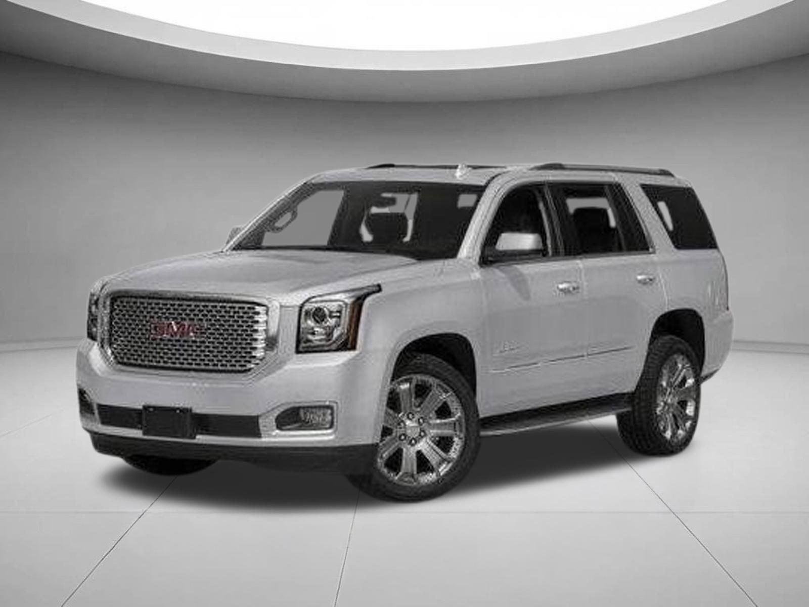 2018 GMC Yukon 4WD Denali's photo