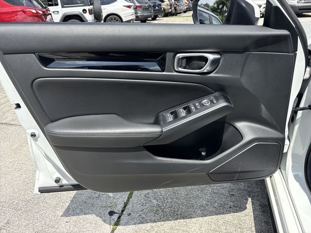 2024 Honda Civic Hatchback Sport Touring - Photo 13