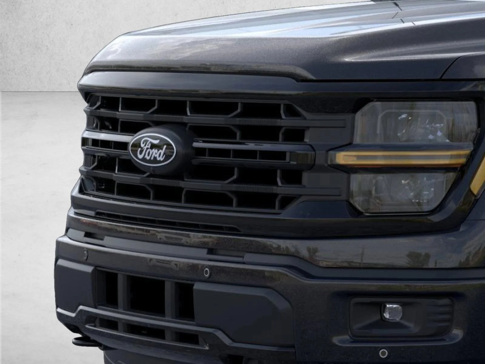 New 2026 Agate Black Metallic Ford XLT image 17