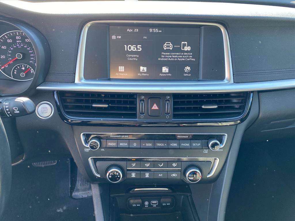 Certified Used 2020 Passion Red Kia SE image 12
