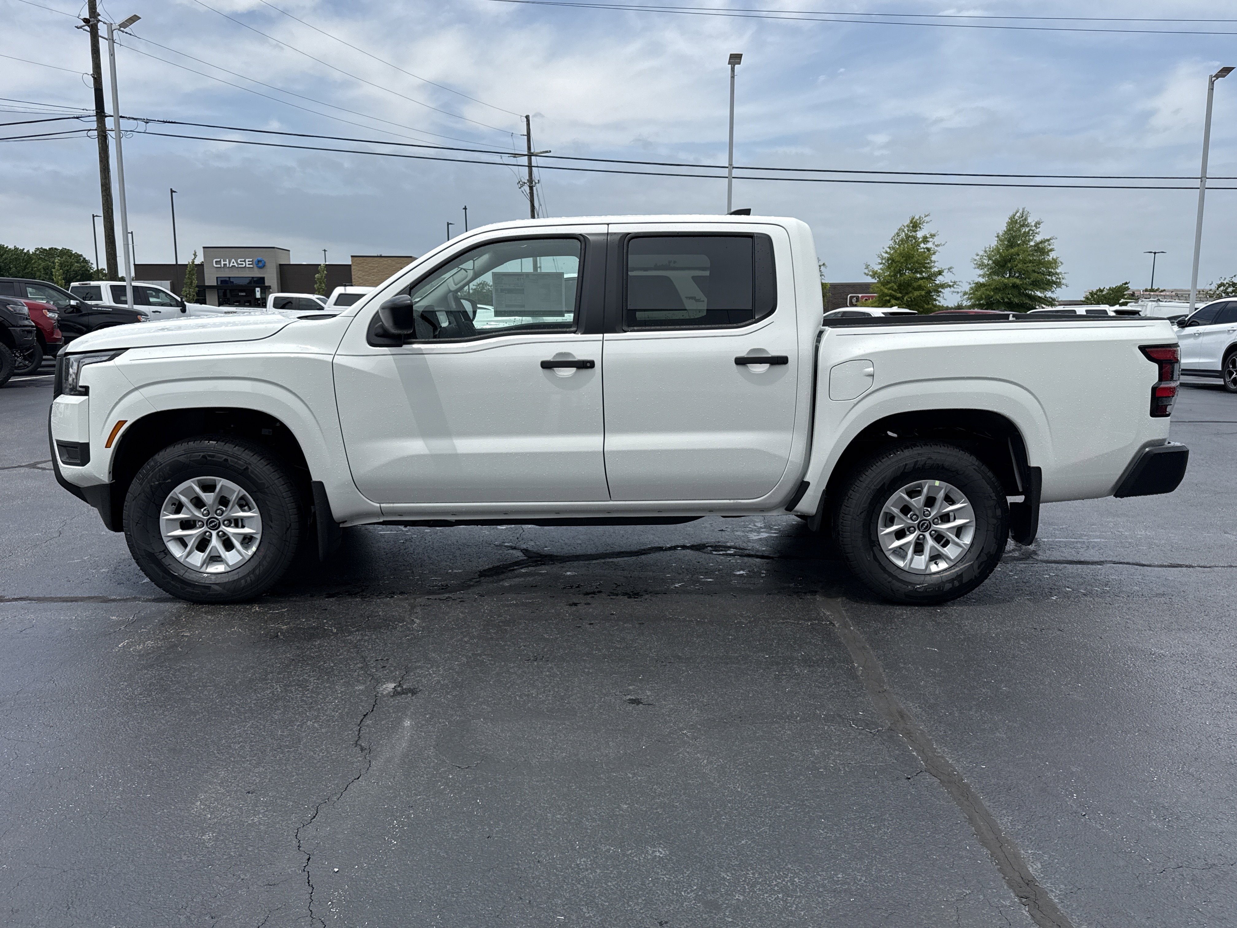 New 2026 Glacier White Nissan Crew Cab S image 9