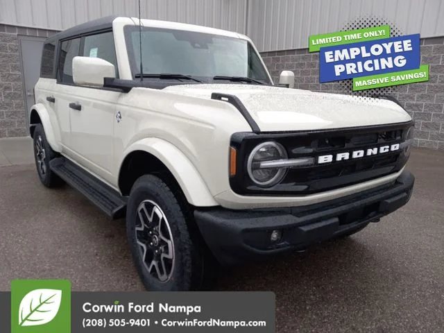 2026 Ford Bronco Outer Banks 4x4's photo