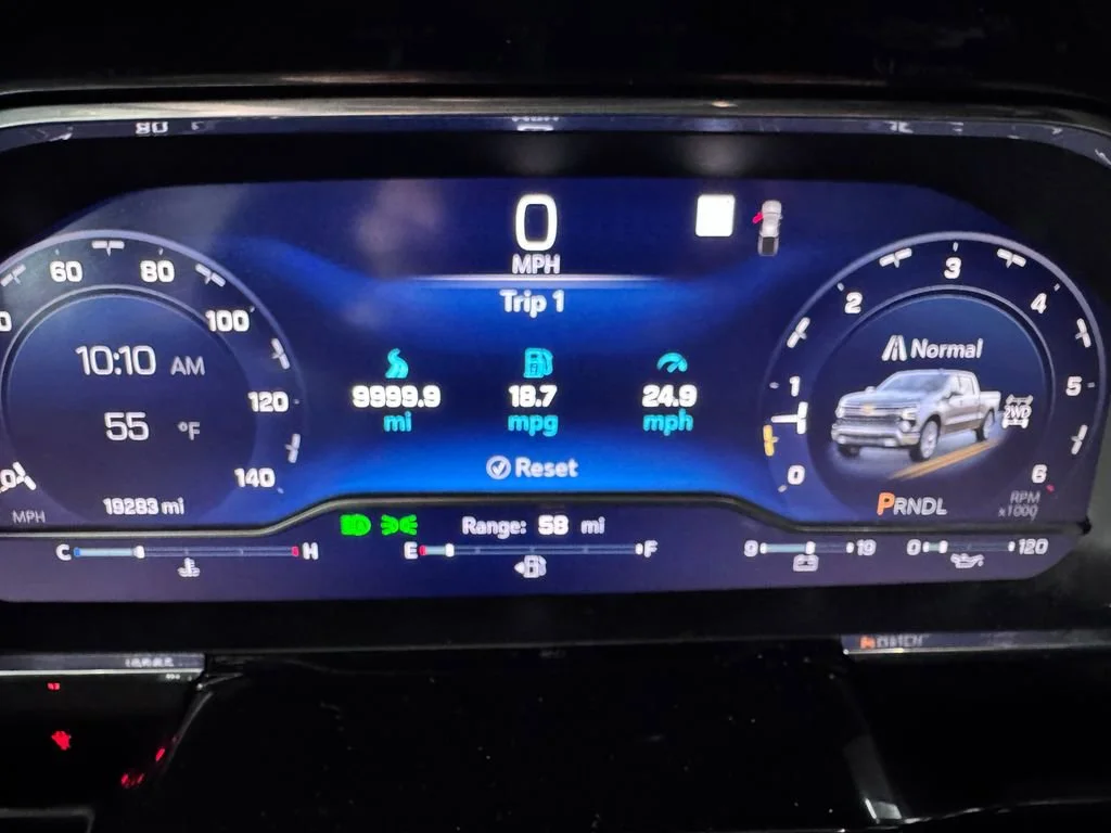 2023 Chevrolet Silverado 1500 LT - Photo 17