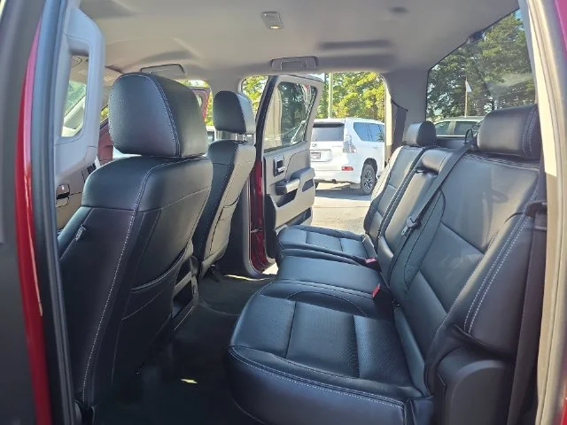 Used 2018 Red Chevrolet LT image 15